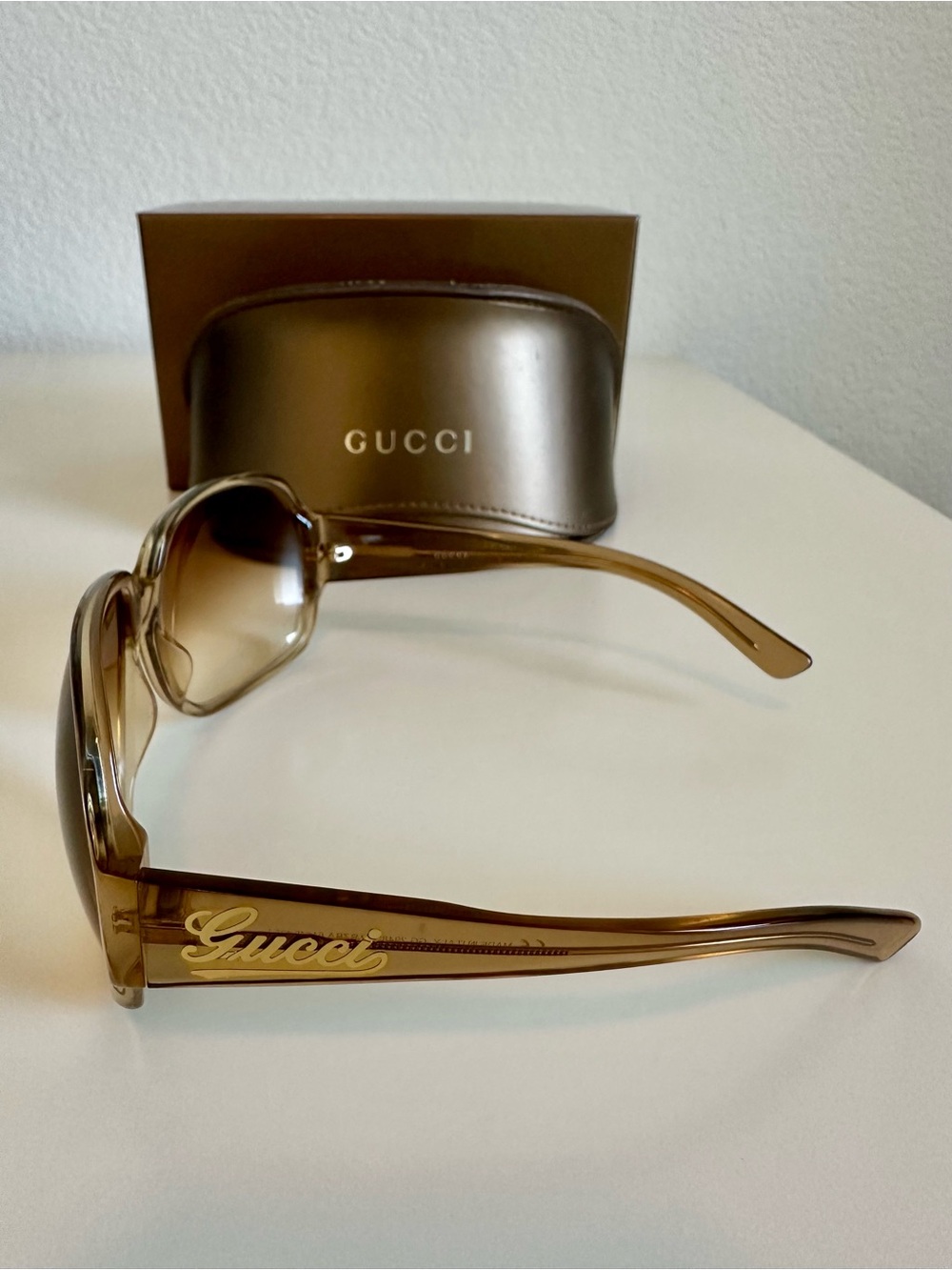 Gucci Brown Gradient Oversized Logo Sunglasses